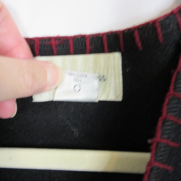 Lemon Grass Vest Vintage Black Fall Wool Blend Appliqued Flowers Autumn Medium - Picture 9 of 10